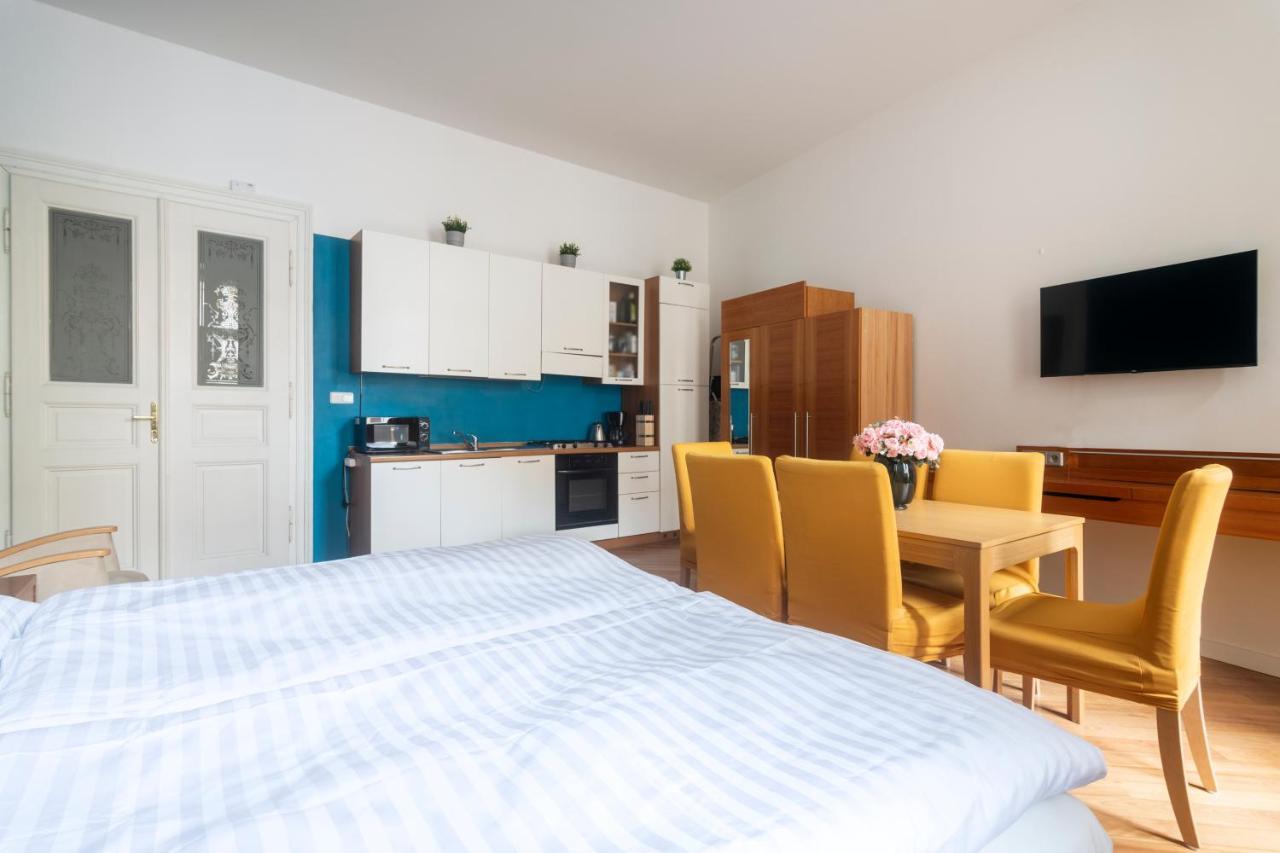 Moonlight Apartments Old Town Πράγα Εξωτερικό φωτογραφία